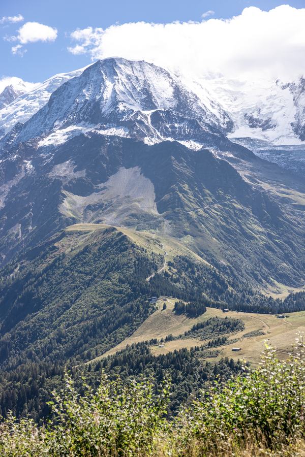 The massif above the valley