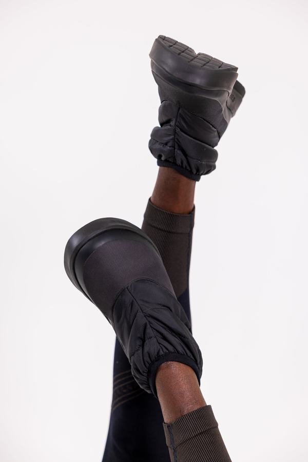 Bootie, kicked up