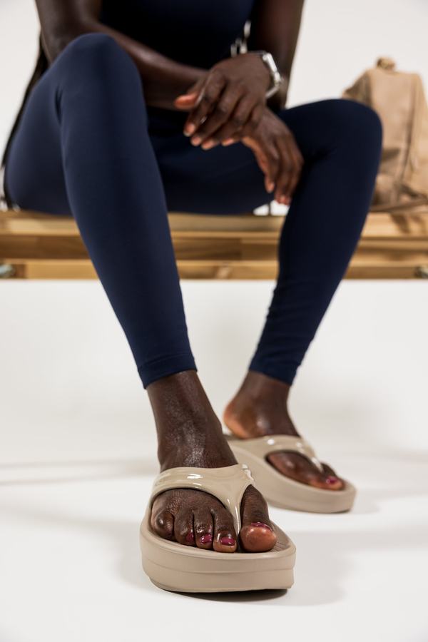 Sandals, seated