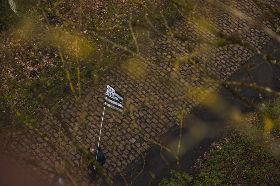 The cobbles from above