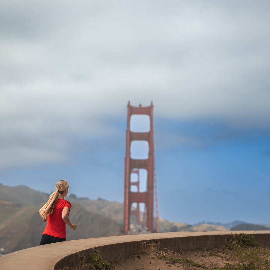 Running toward the Golden Gate Bridge